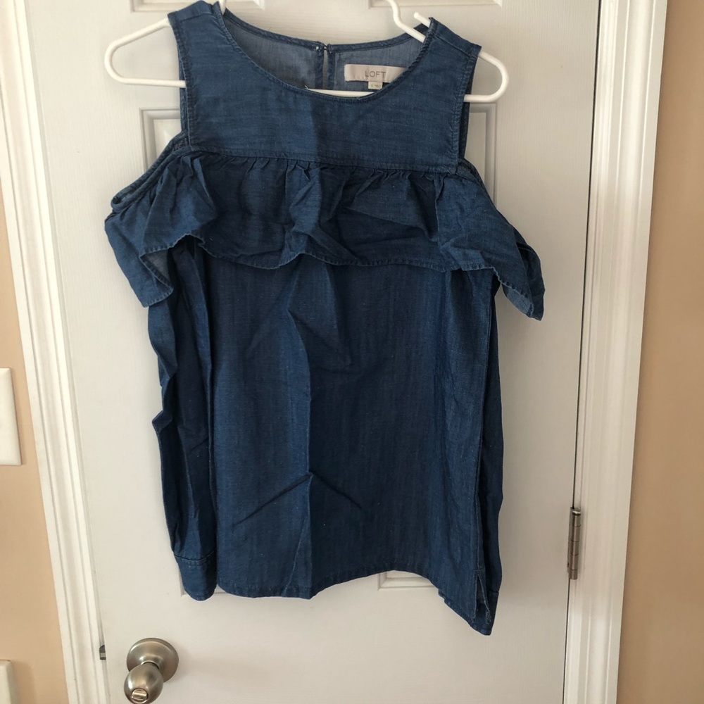 Loft denim cold shoulder top. New without tag
